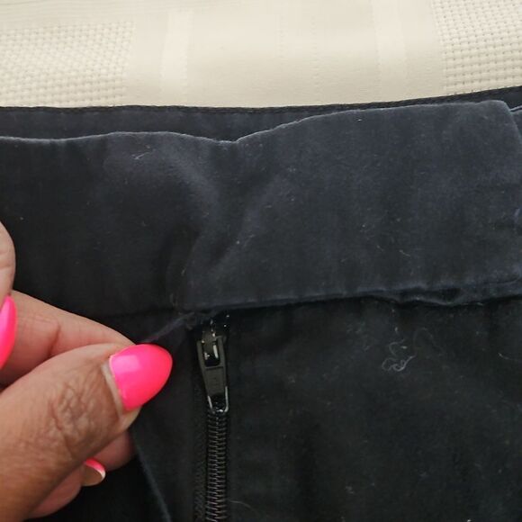 Orsay Women's Fold Hem Short Pants XS Black - Picture 7 of 16